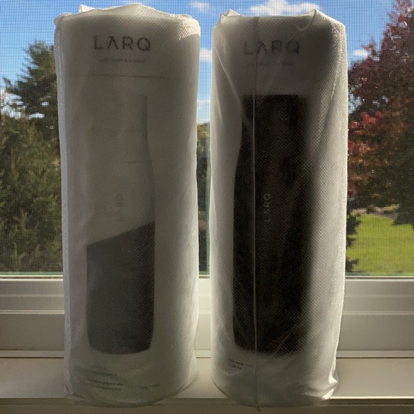 LARQ Bottle Movement PureVis™ Color: White / Pebble Color: Black / Onyx - Picture 7 of 7